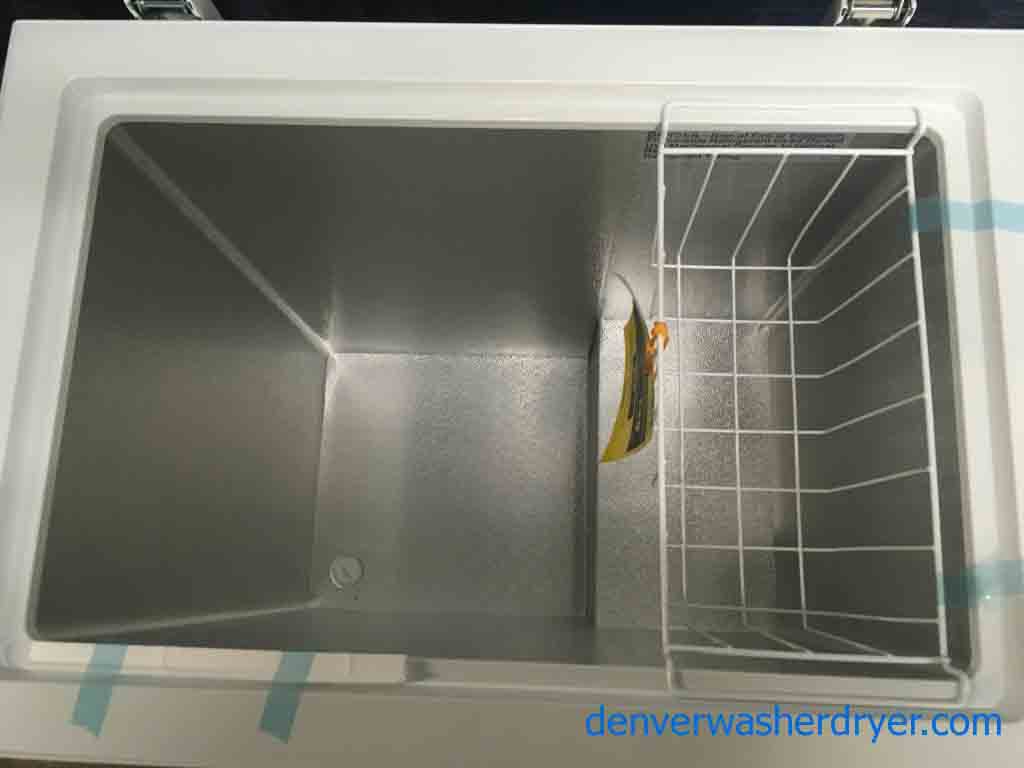 New (Dent) Insignia (5.0 Cu. Ft.) Chest Freezer, White, 1-Year Warranty