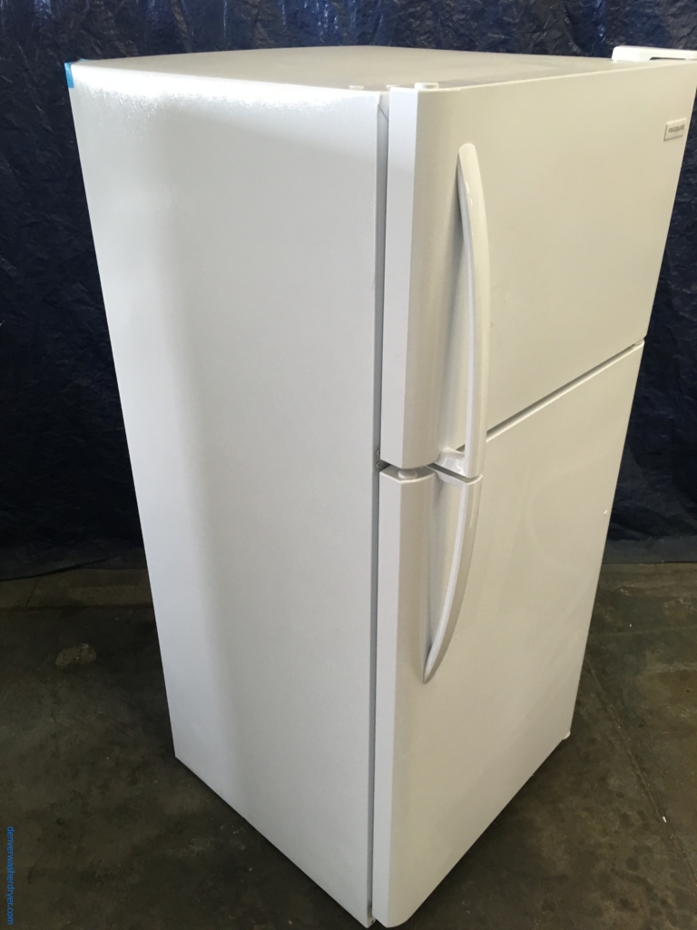Large Images for NEW 30″ Frigidaire TopFreezer Refrigerator, (18 Cu