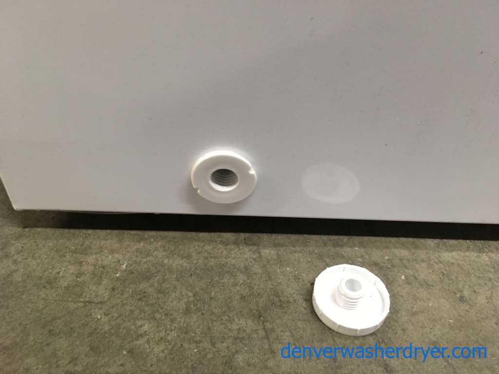 NEW Insignia (5.0 Cu. Ft.) Chest Freezer, 1-Year Warranty