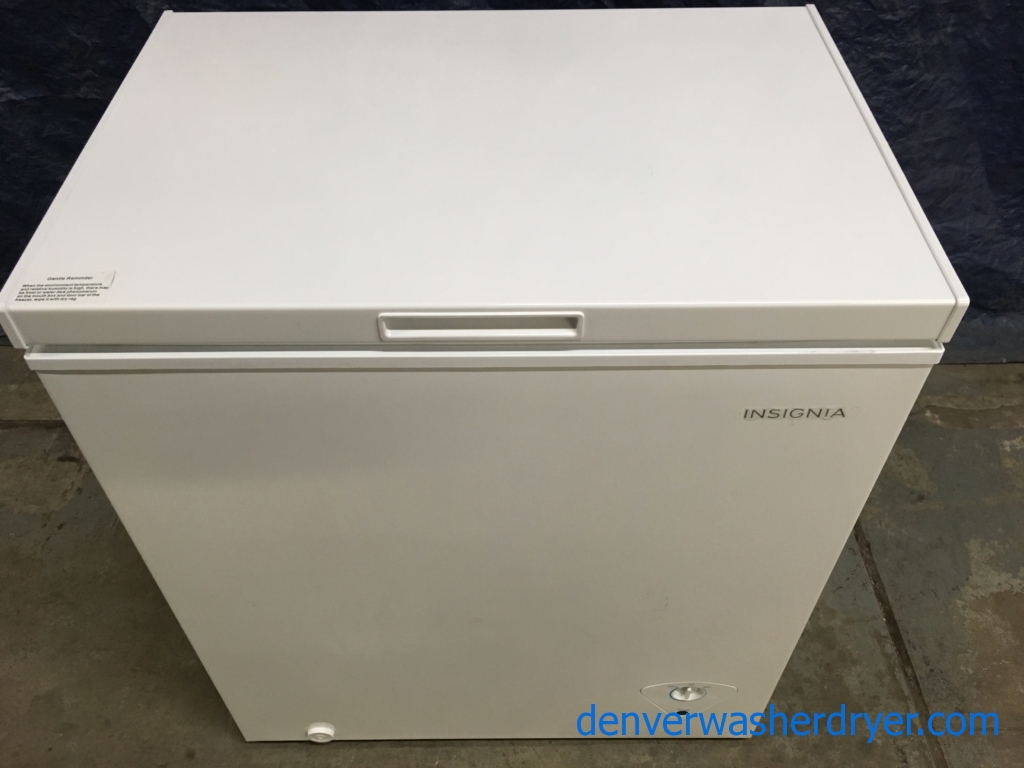 NEW Insignia (5.0 Cu. Ft.) Chest Freezer, 1-Year Warranty