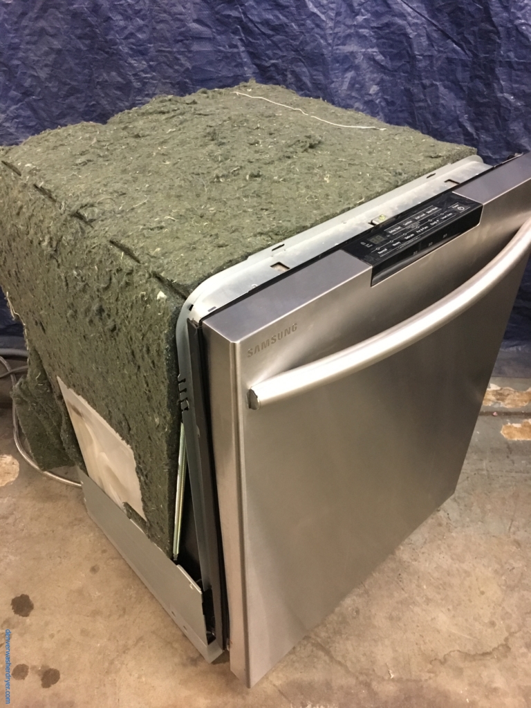 Large Images for (Used) Samsung 24″ BuiltIn Stainless SemiIntergrated