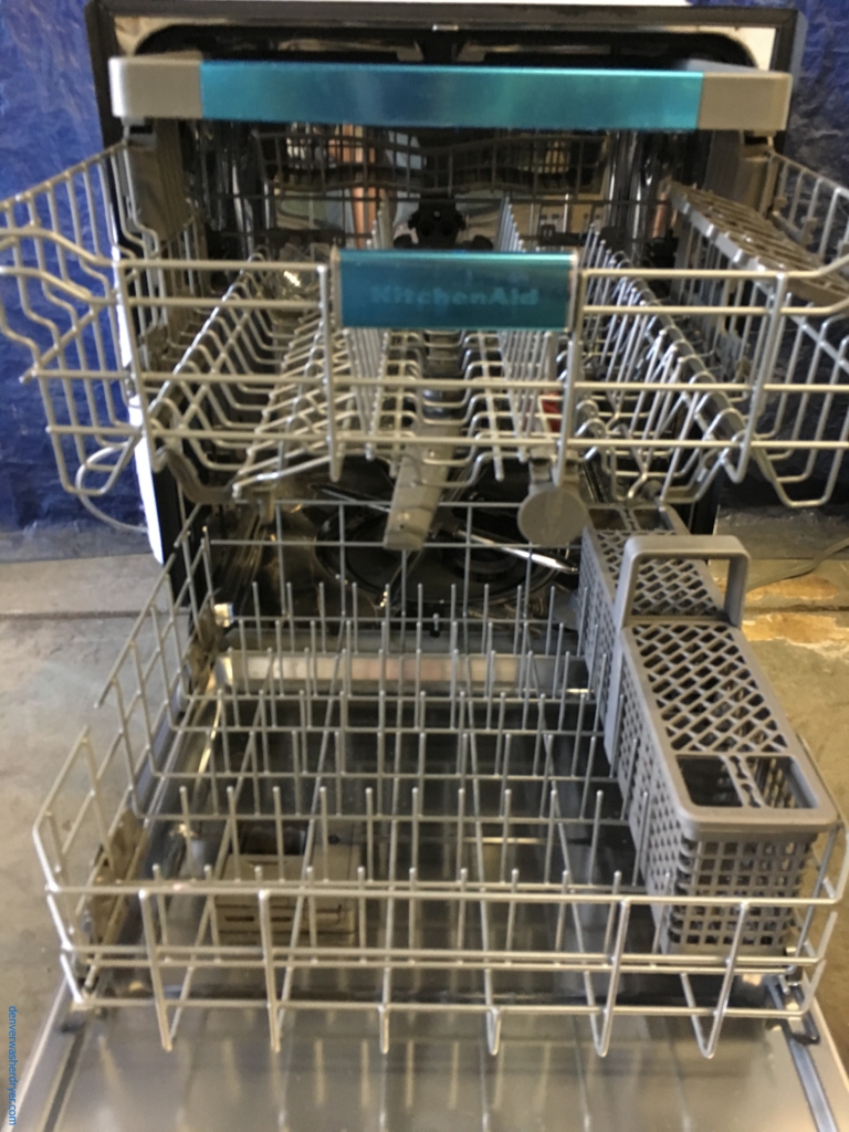 Large Images for BRANDNEW KitchenAid 24″ BuiltIn Black Stainless