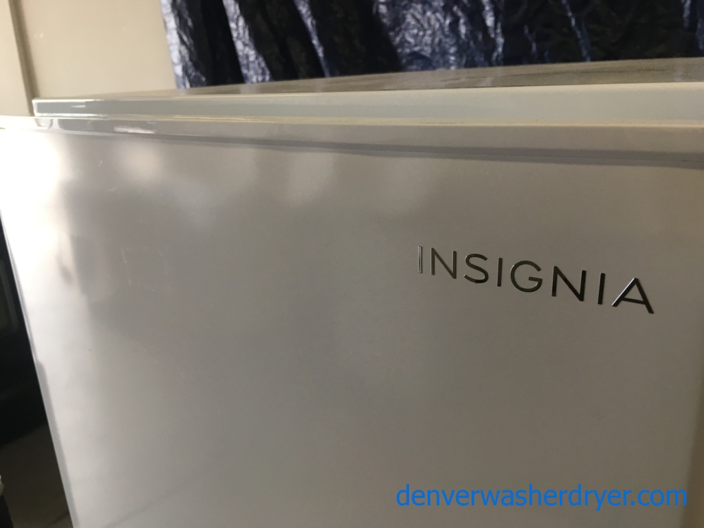 BRAND-NEW Insignia (5.3 Cu. Ft.) Upright Freezer, 1-Year Warranty