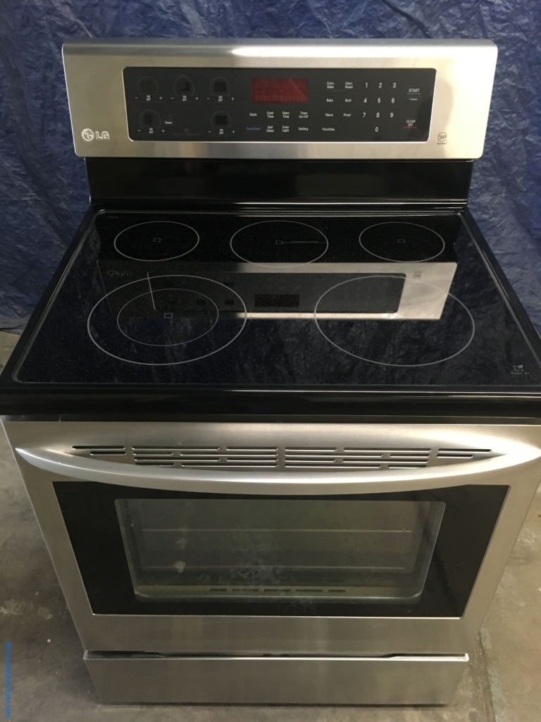 30″ LG Freestanding Smooth-Top Electric Range with True Convection, 1-Year Warranty
