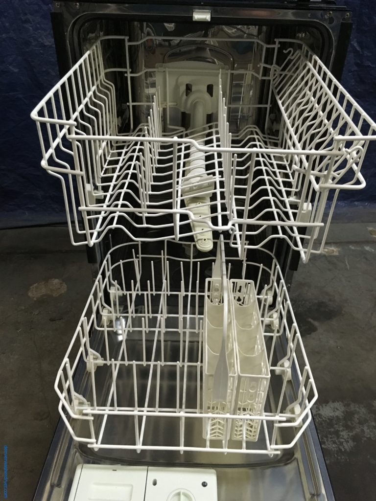 *USED* GE Space-Maker 18″ Built-In Black Dishwasher, 1-Year Warranty