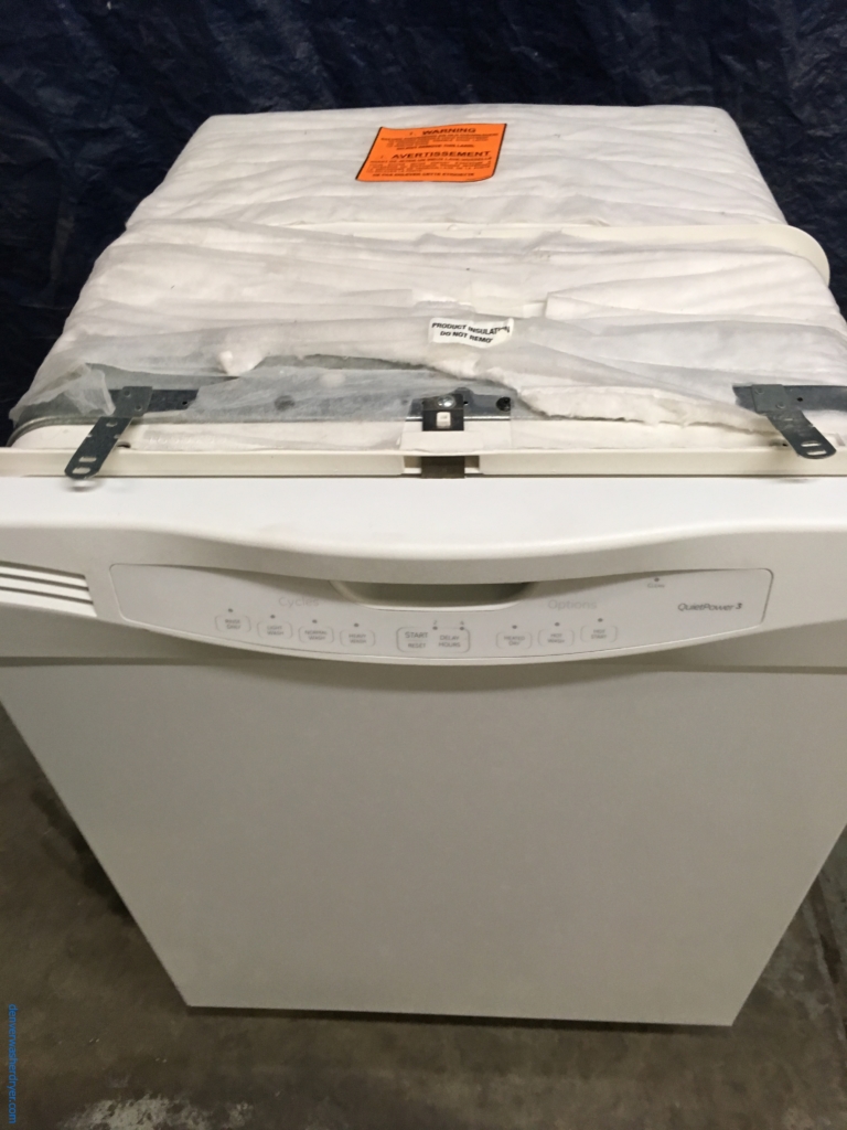 White GE 24″ Built-In Dishwasher, 1-Year Warranty