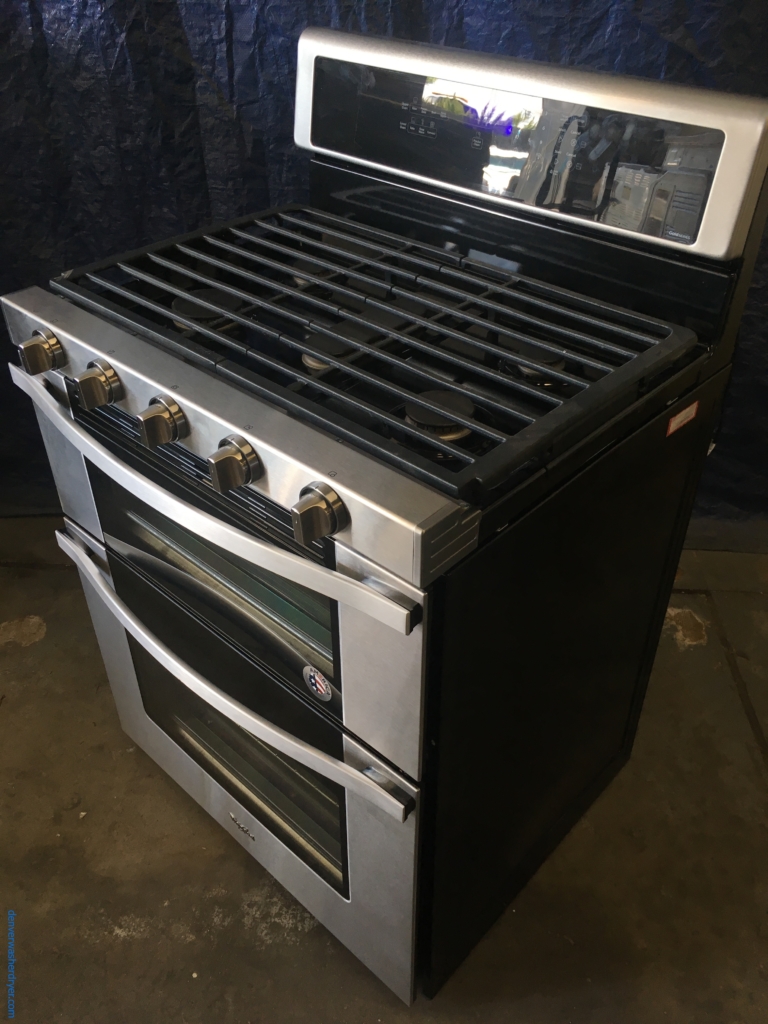 BRAND-NEW Whirlpool Gold-Series 30″ 5-Burner Self-Cleaning Double-Oven w/Convection *GAS* Range, 1-Year Warranty