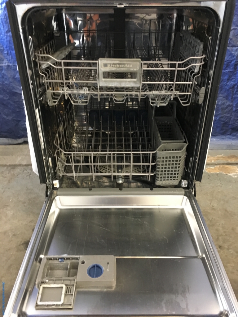 *USED* Stainless KitchenAid Superba 24″ Built-In Dishwasher w/Hidden Controls, 1-Year Warranty