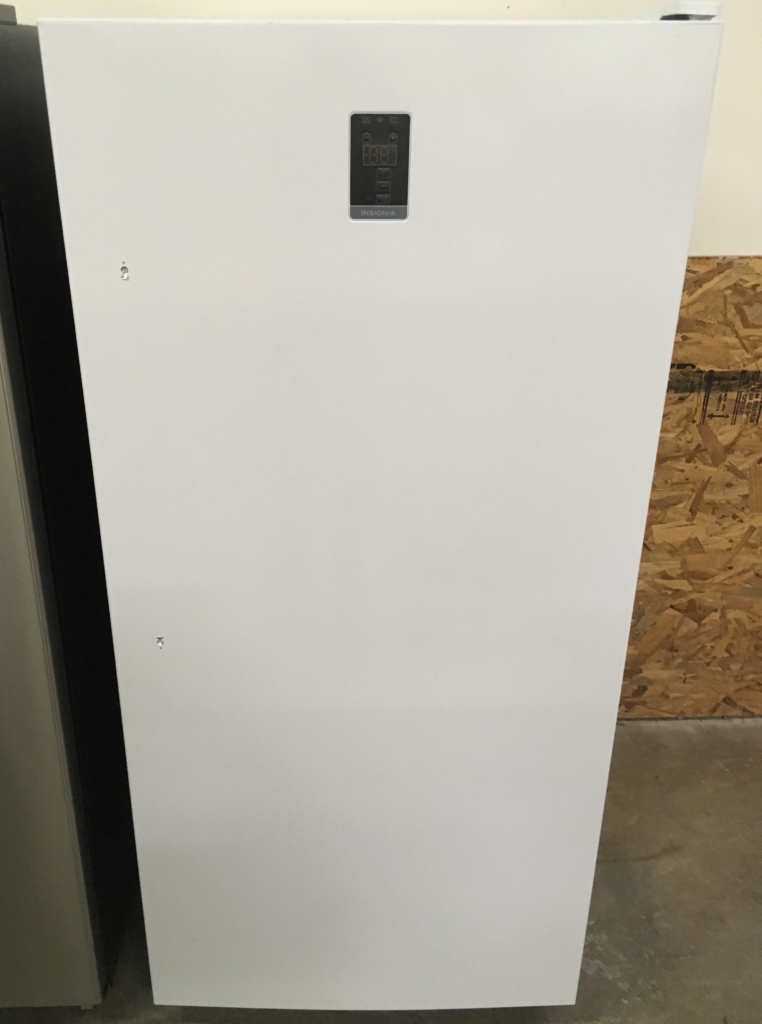 BRAND-NEW 28″ Insignia (13.8 Cu. Ft.) Frost-Free Upright Convertible Freezer/Refrigerator, 1-Year Warranty