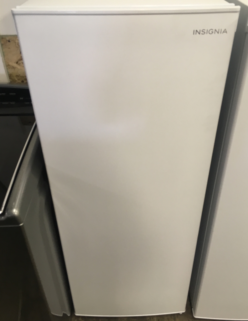 BRAND-NEW Insignia (5.3 Cu. Ft.) Upright Freezer, 1-year Warranty