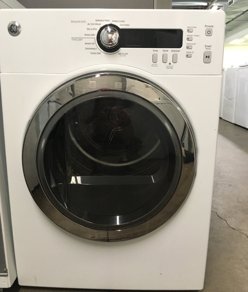 GE 24″ Stackable Electric (4.0 Cu. Ft.) Dryer, 1-Year Warranty