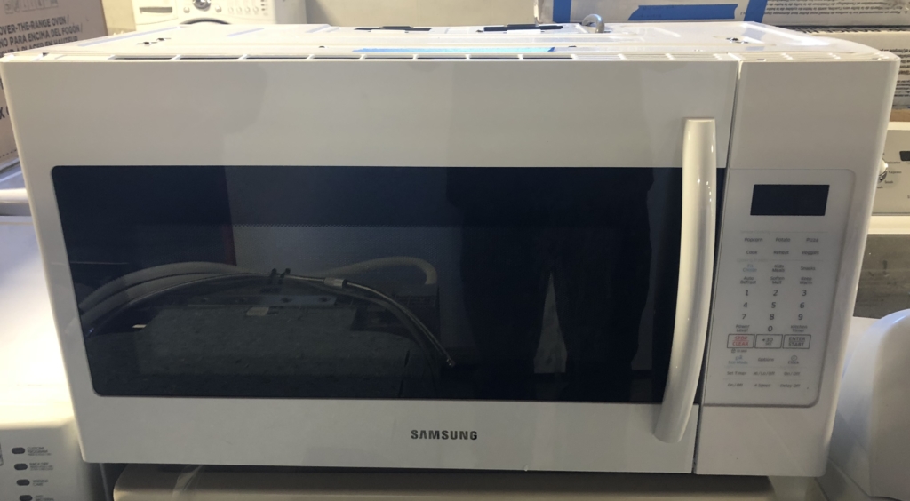 Brand-New Samsung 30″ Over-the-Range (1.8 Cu. Ft.) Microwave w/Sensor Cooking, 1-Year Warranty