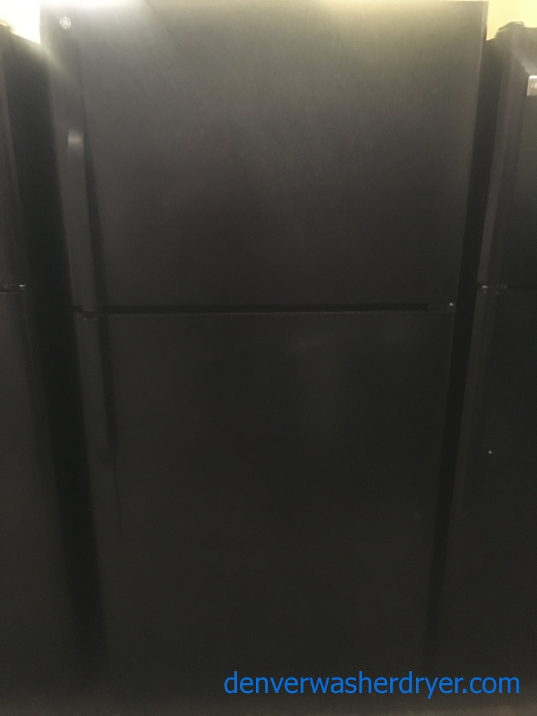 33″ GE Black Top-Mount (22 Cu. Ft.) Refrigerator, 1-Year Warranty