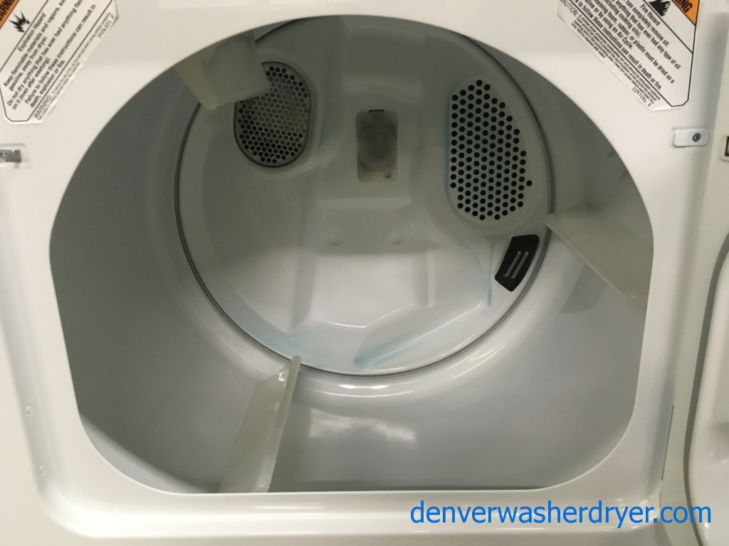 BRAND-NEW 24″ Vissani Top-Mount Refrigerator, 1-Year Warranty