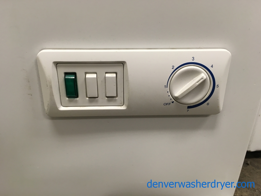 29″ GE Free-Standing Manual-Defrost Chest Freezer (5.0 Cu. Ft.), 1-Year Warranty