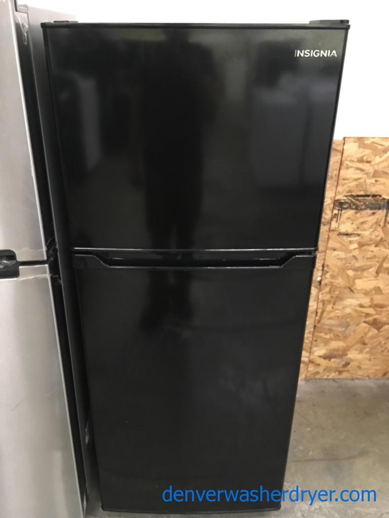 24″ Insignia Top-Freezer (9.9 Cu. Ft.) Refrigerator, 1-Year Warranty