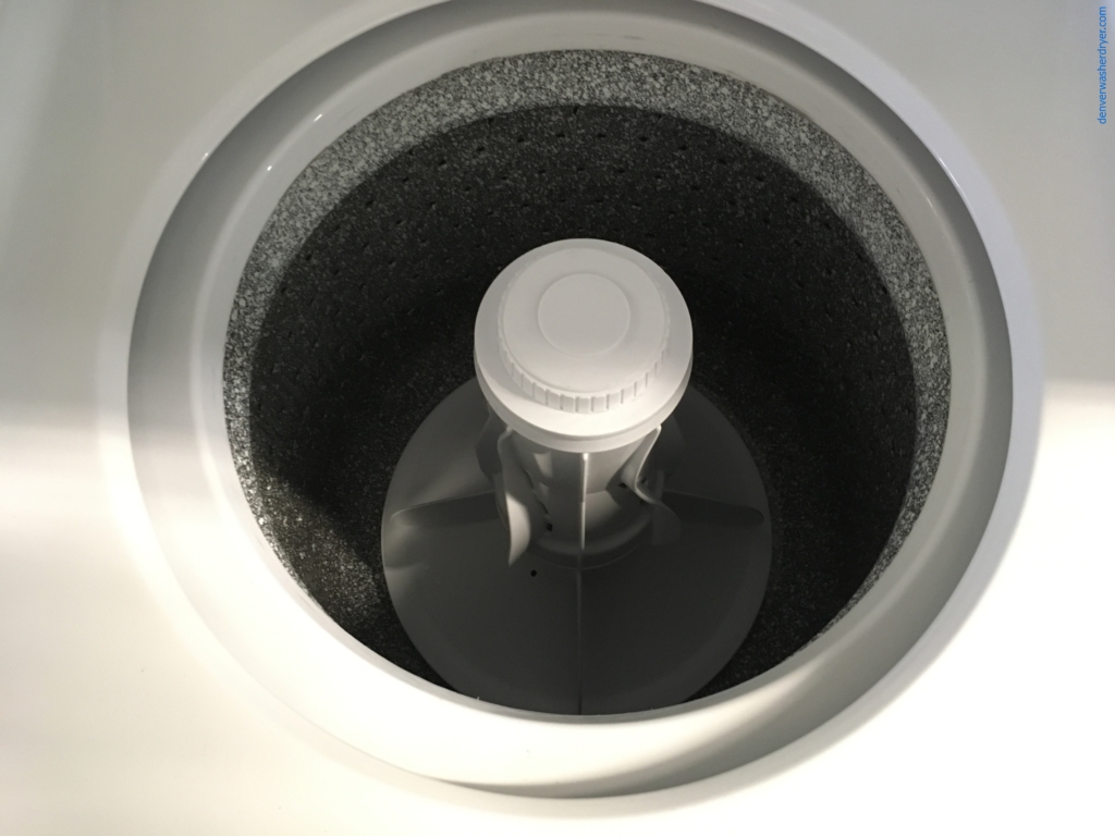 Near-New Whirlpool Unitized Washer/Dryer Combo, 24″ Wide, Electric, Direct-Drive, 1-Year Warranty!