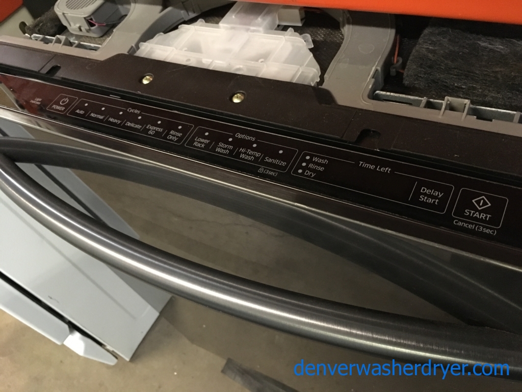 NEW! Black-Stainless Samsung Dishwasher, 3-Rack, 24″ Built-In, Hidden Control, Water Wall, 1-Year Warranty!