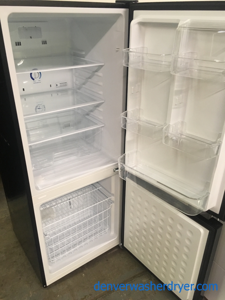 NEW! Insignia (Magic Chef) Refrigerator, 10.0 Cu. Ft., & Used Samsung Stainless Glass-Top Range, 1-Year Warranty!