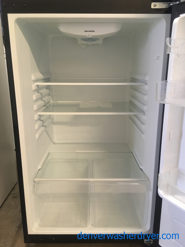 Large Images for VISSANI Black Refrigerator, TopMount, Capacity 10.0