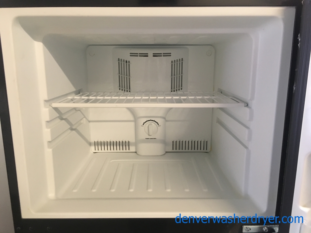 VISSANI Black Refrigerator, Top-Mount, Capacity 10.0 Cu.Ft., 24″ Wide, Quality Refurbished, 1-Year Warranty!