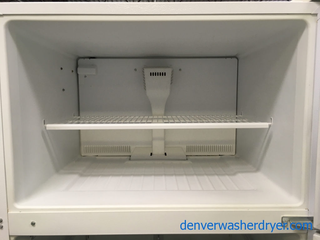 Nice Whirlpool Top-Mount Refrigerator, White Textured, Capacity 20.9 Cu.Ft., Humidity Control Crispers, Quality Refurbished, 1-Year Warranty!