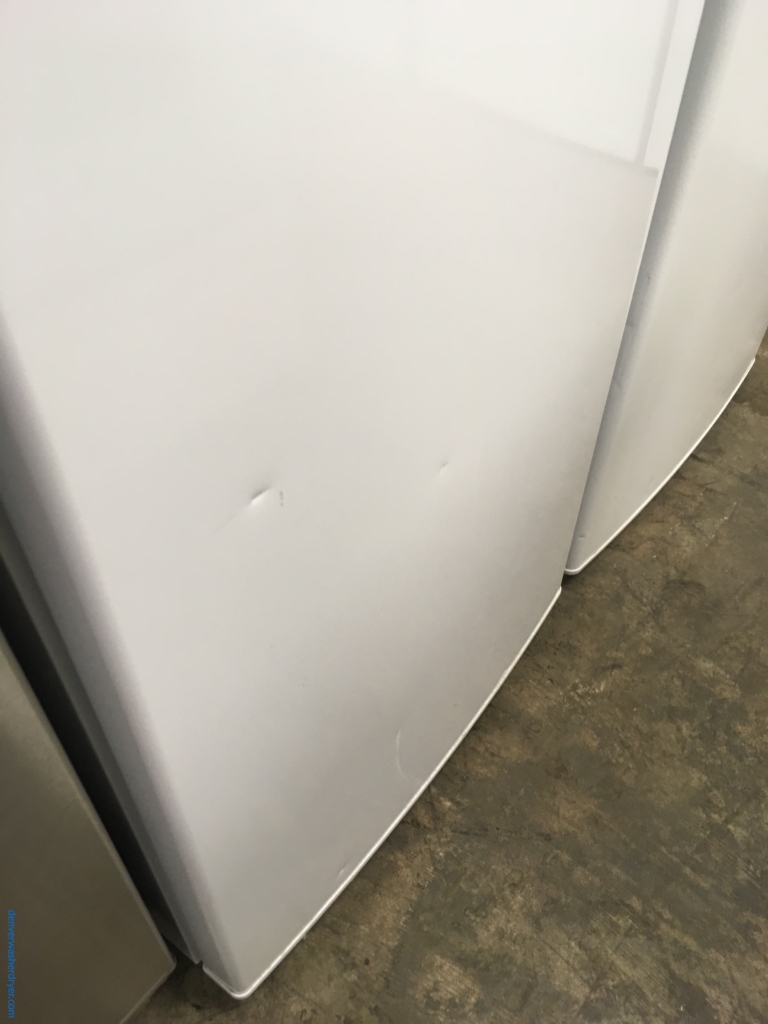 NEW! Insignia Upright White Freezer, 5 Built-In Shelves, 5.3 Cu.Ft. Capacity, Reversible Door Swing, 22″ Wide, 1-Year Warranty!