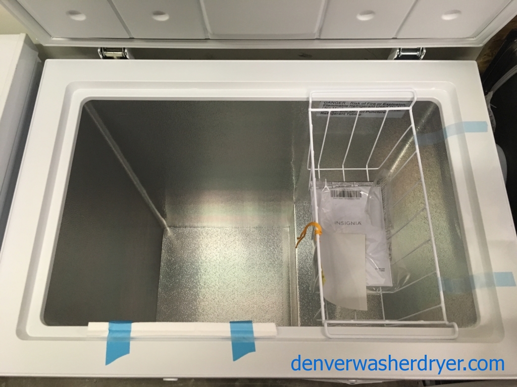 Large Images for NEW! Insignia Chest Freezer, White, 5.0 Cu.Ft