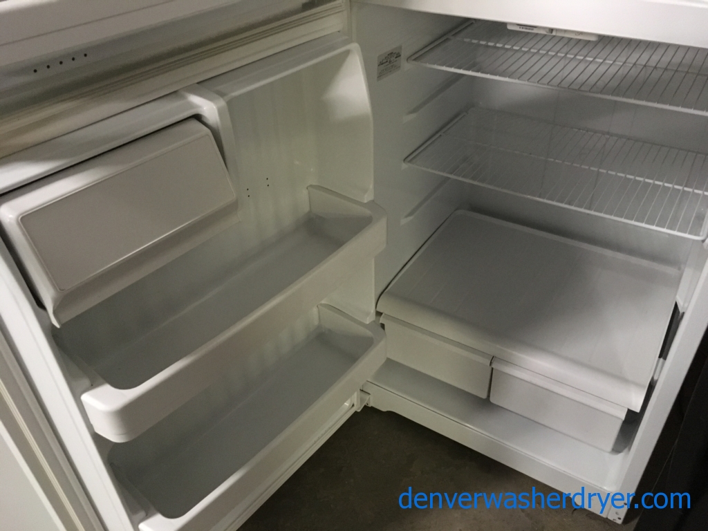 Large Images for Hotpoint White TopMount Refrigerator, 3 Shelves