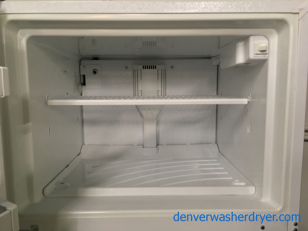 Large Images for White Kenmore TopMount Refrigerator, 5 Glass Shelves