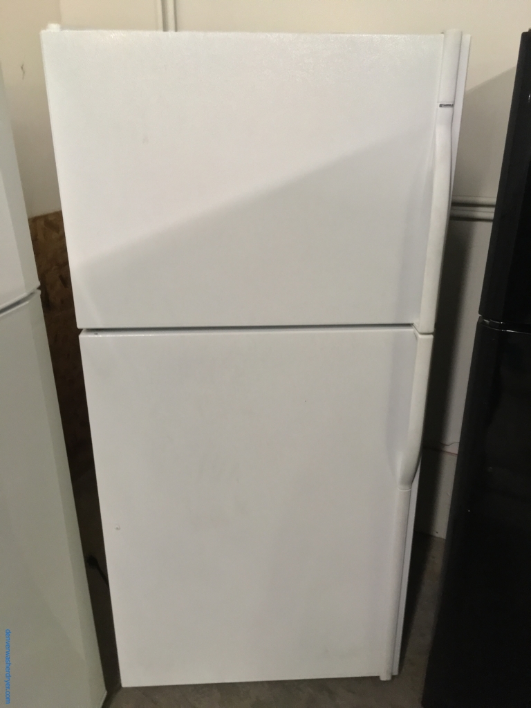 White Kenmore Top-Mount Refrigerator, 5 Glass Shelves, Clear Crispers, 30″ Wide, Quality Refurbished, 1-Year Warranty!
