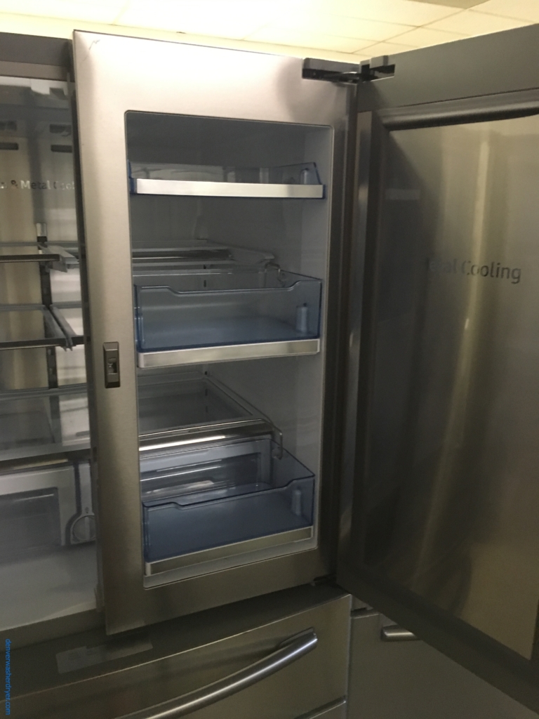 Large Images for NEW! Scratch/Dent SAMSUNG FrenchDoor Refrigerator