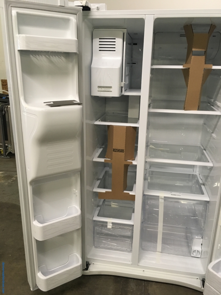 NEW! Scratch/Dent Samsung Side-by-Side Refrigerator, White, Ice/Water Dispenser, High Gloss Finish, 1-Year Warranty!